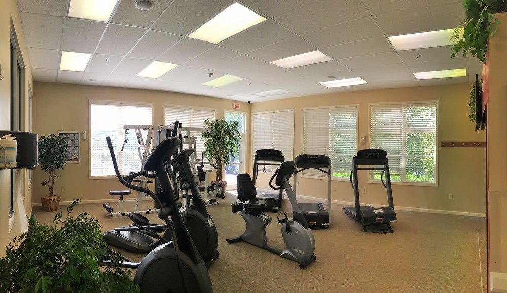 Vacation Village In The Berkshires แฮนค็อค ภายนอก รูปภาพ The gym at the Village at Grand Traverse Commons